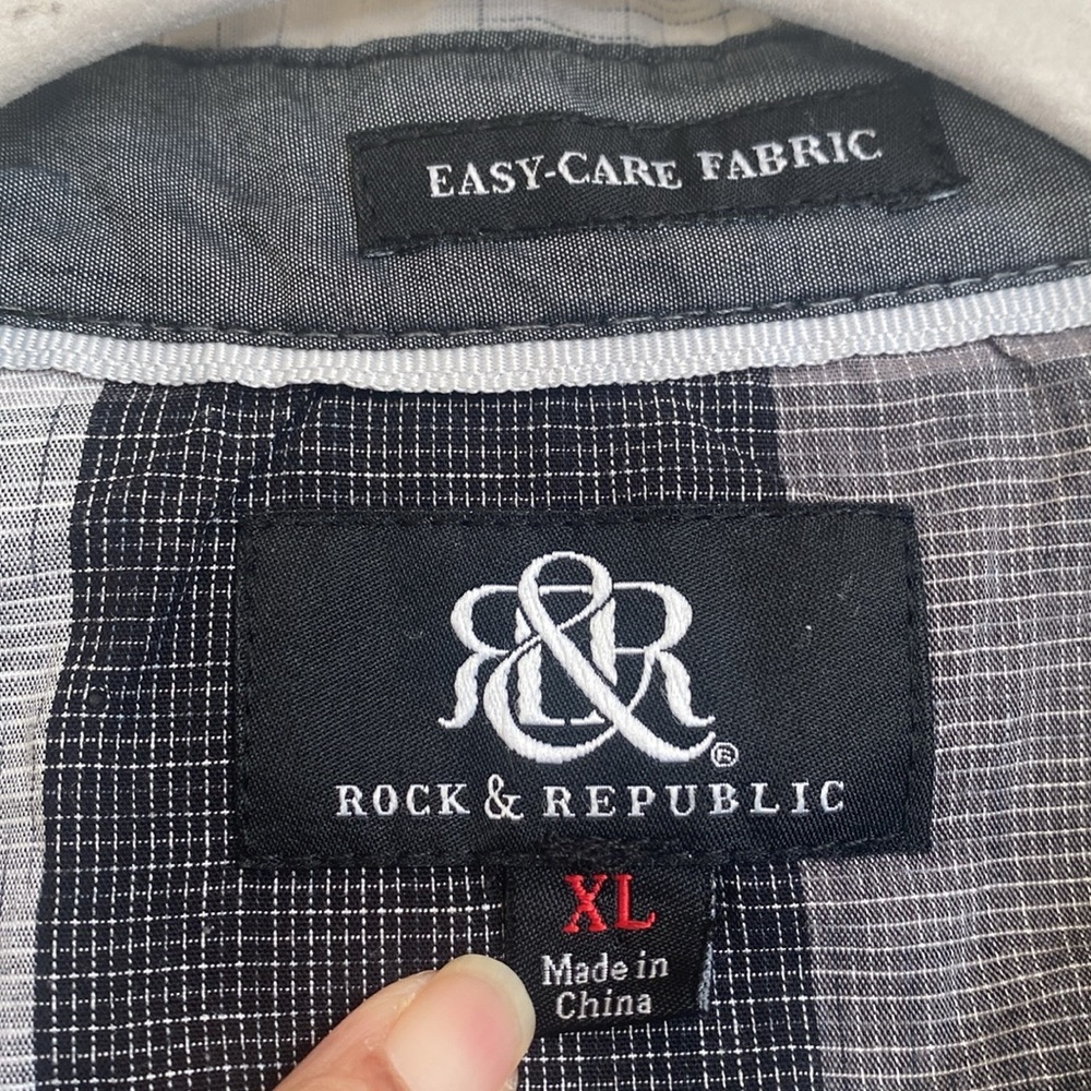 Men's Rock & Republic Black Grey Button Up Shirt Sz XL Y2K Fashion Edgy Biker - Picture 2 of 8